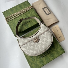 Gucci Hobo Bags